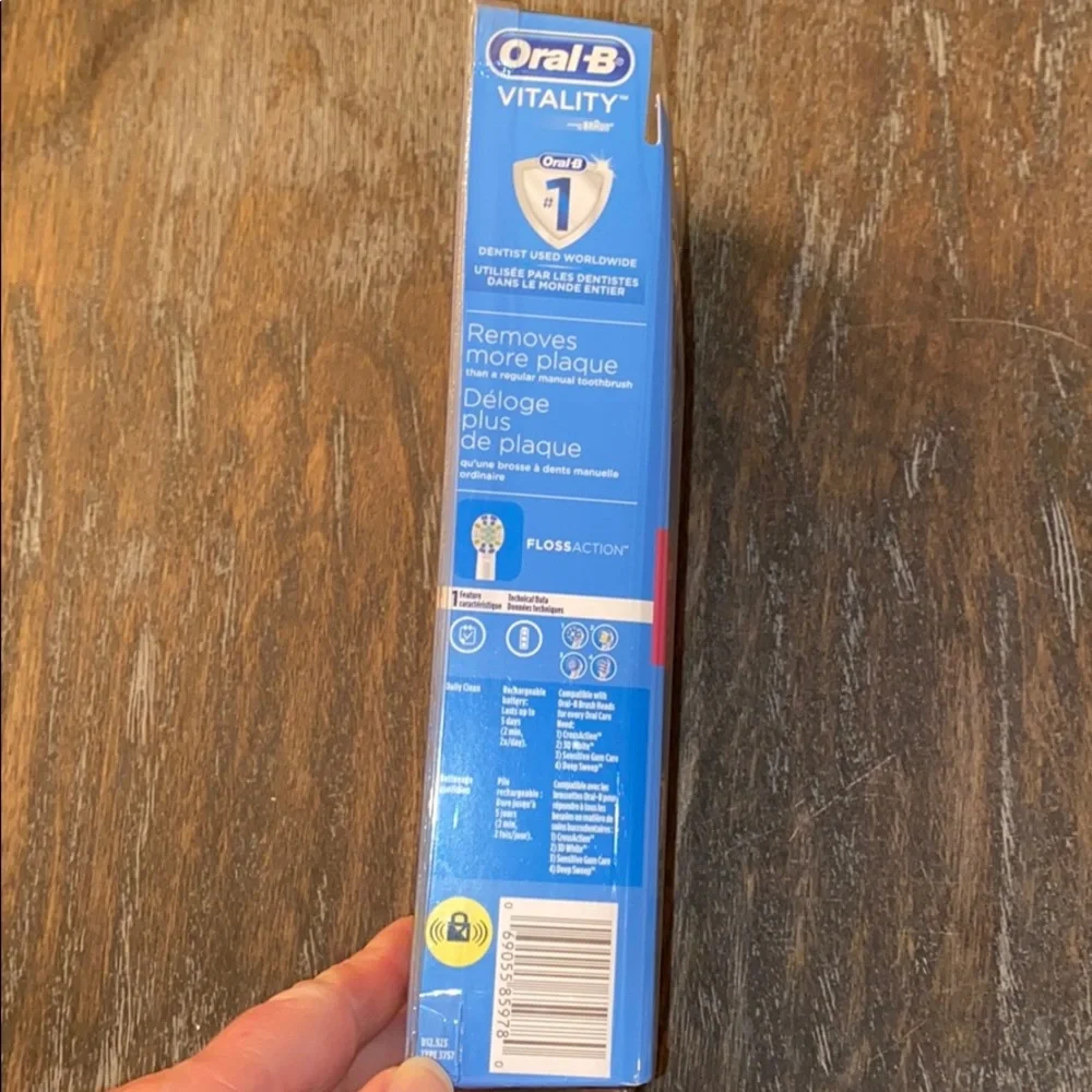 Oral B vitality electric toothbrush floss nwt nib